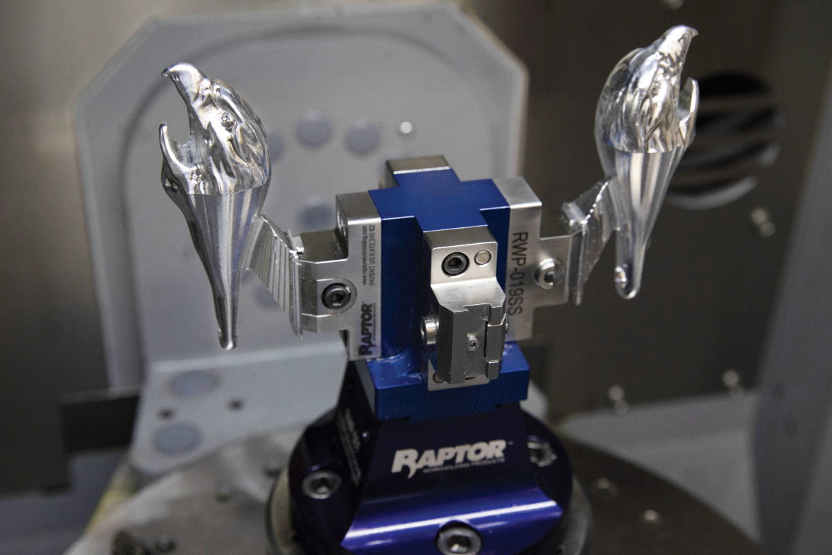 _Q7A8589-final-retouched-1200×801